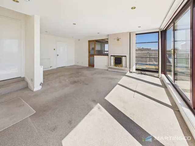 Beach Court, Lytham, FY8, photo 3