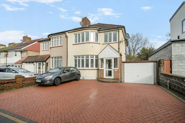 Sidcup Road, SE9, photo 1