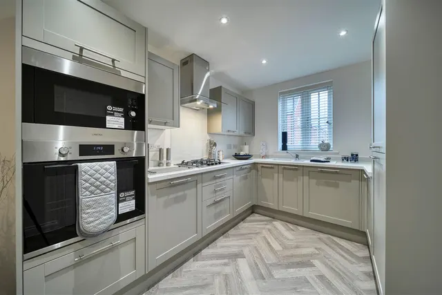 Photo 3 — Maddoxford Gardens, Boorley Green