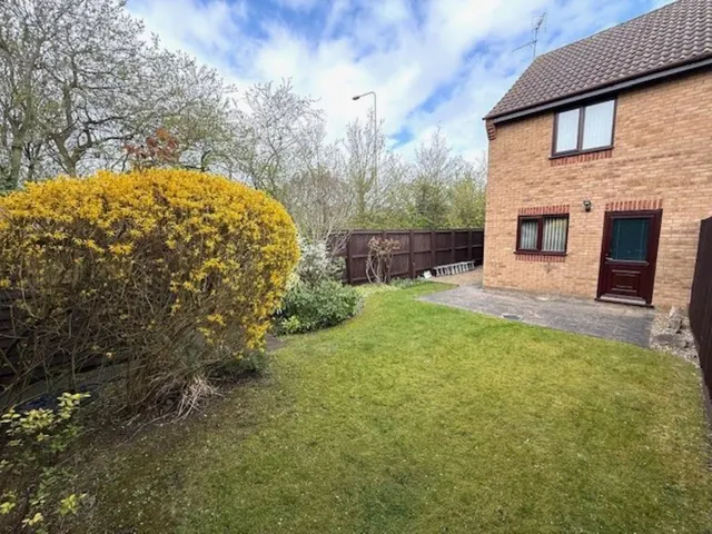 Hoylake Drive, Peterborough, PE7, photo 1