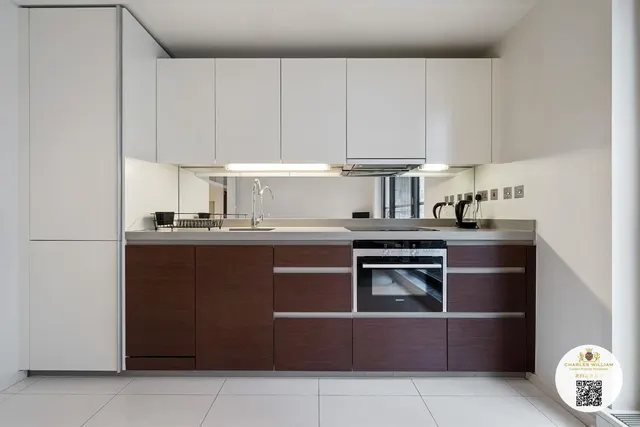 Photo 3 — Apartment , Baltimore Wharf, London