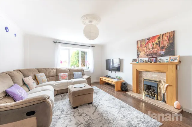 Photo 2 — Traceys Meadow, Rednal, Birmingham, West Midlands, B45 9PH