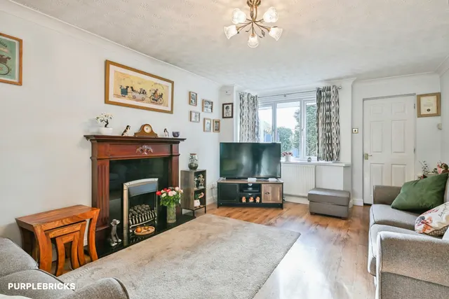 Dorset Gardens, Nottingham, NG2, photo 3