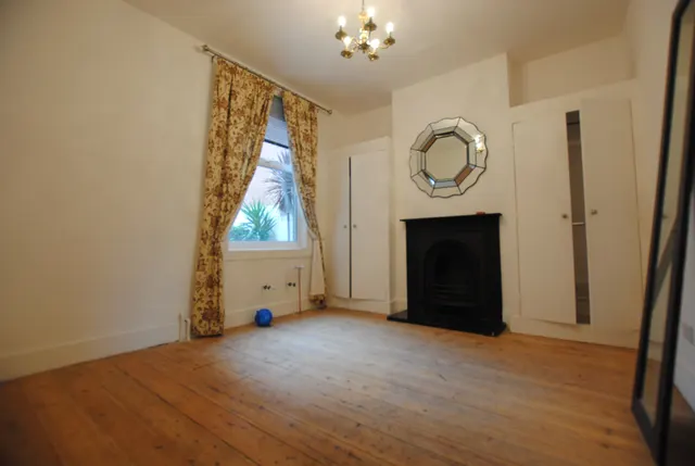 Photo 3 — Cornwall Road, Haringey, London, N15 5AX
