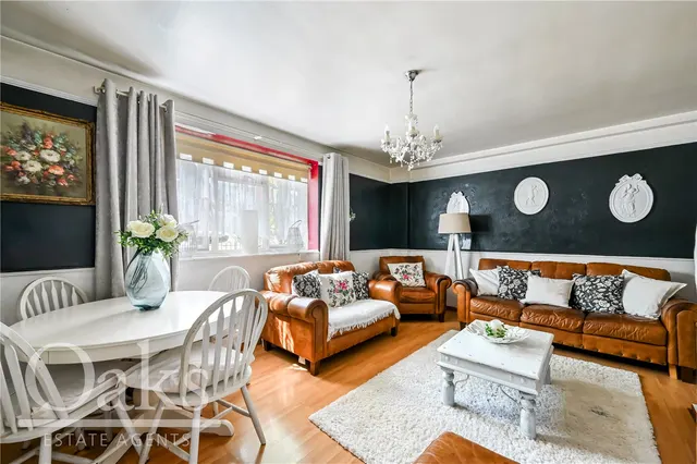 St Anselm's Court, Streatham, SW16, photo 2
