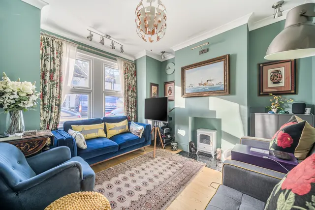 Photo 2 — Melling Street, London, SE18