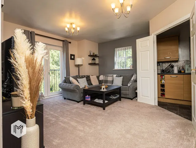 Photo 2 — Stonemere Drive, Radcliffe, Manchester, M26 1QY