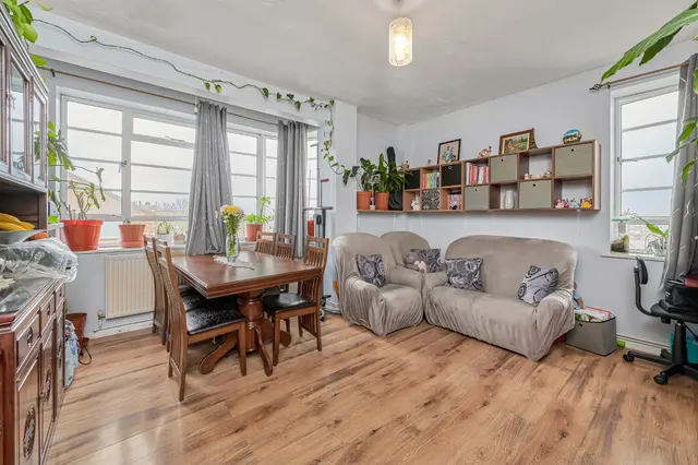 Brixton Hill, Brixton, London, SW2, photo 1