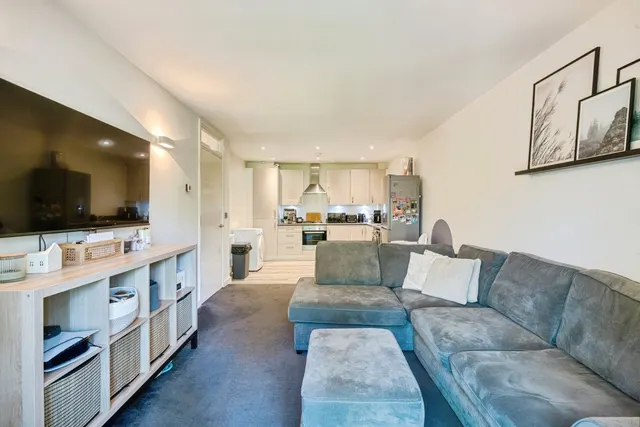 Photo 3 — Belmont Way, Stockport, Greater Manchester, SK4