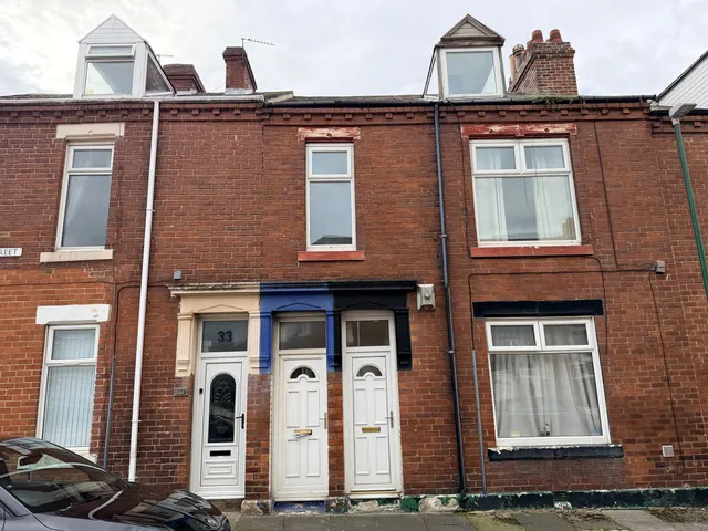 May Street, SOUTH SHIELDS, photo 1