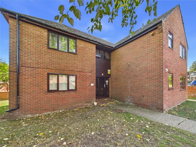 Hilton Close, Manningtree, CO11, photo 1