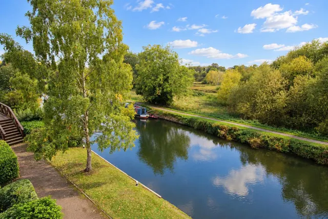 Sheering Mill Lane, Sawbridgeworth, CM21, photo 3