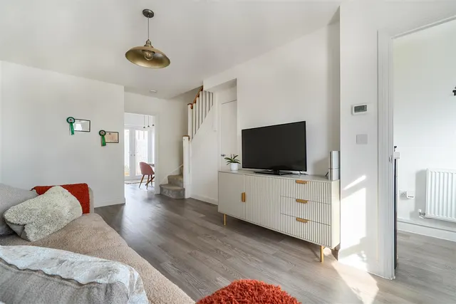 Photo 2 — Merchant Crescent, Faringdon, SN7 7EQ