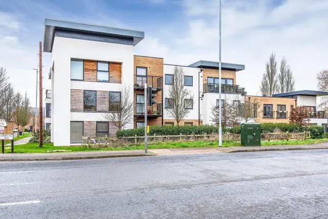 Mill Court Papworth Everard, CB23, photo 1