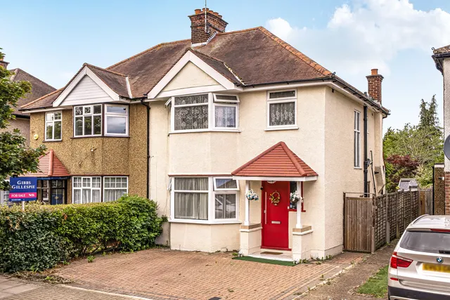 Pinner Park Avenue, Harrow, HA2, photo 1