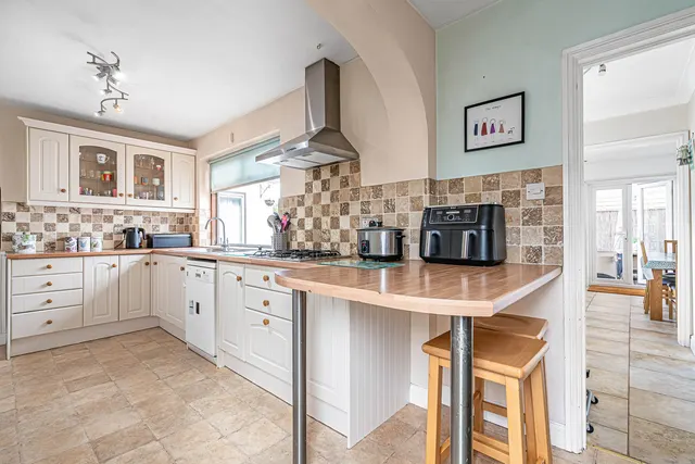 Sandhill Road, Begbroke, photo 2