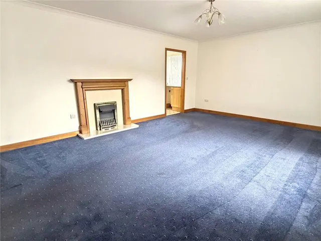 Photo 3 — Wardlaw Drive, Glencaple, Dumfries and Galloway, DG1