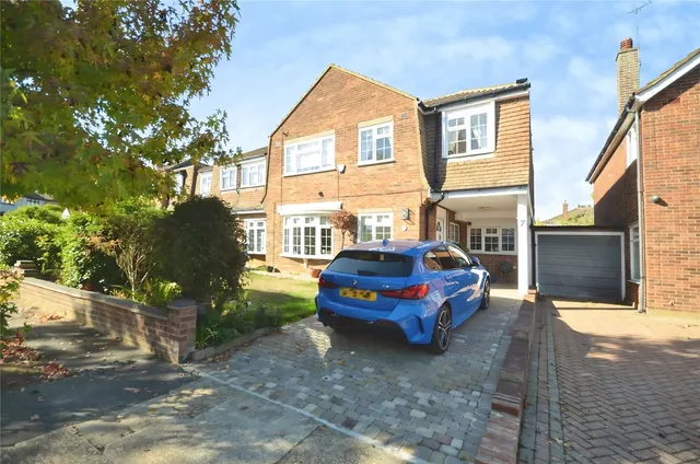 Mersey Avenue, Upminster, RM14, photo 1