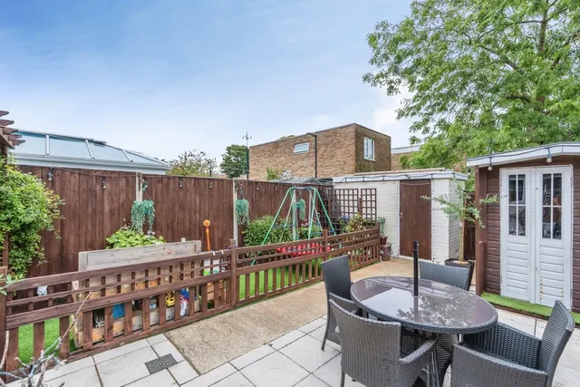 Guernsey Close, Southampton, SO16, photo 3
