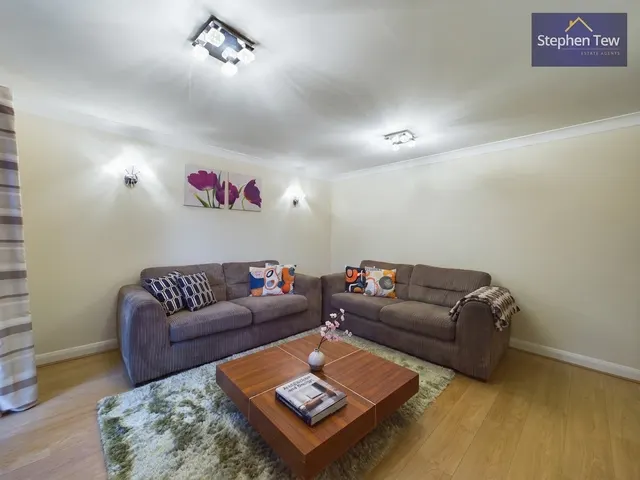 Newton Drive, Blackpool, FY3, photo 3