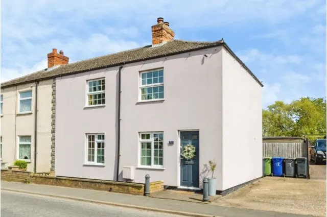 Photo 2 — Wragby Road, Bardney, Lincoln