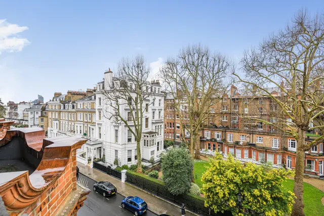 Bina Gardens, South Kensington, photo 1
