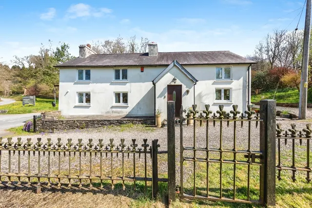 Abergorlech, Carmarthen, SA32, photo 2