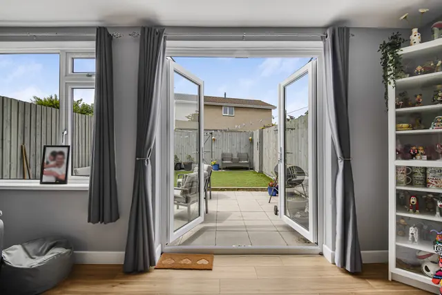 Photo 2 — Leaholme Gardens, Whitchurch, Bristol, BS14 0LQ