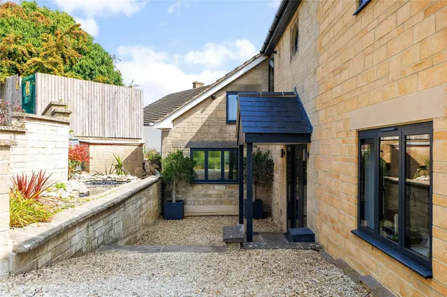 Photo 3 — Lower Washwell Lane, Painswick, Stroud, Gloucestershire, GL6 6XW