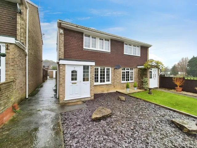 Lime Tree Avenue, Yeovil, BA20, photo 1