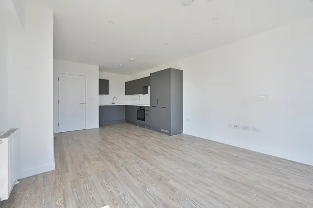 Photo 3 — Flat 67, Culvert West House, Wealdstone