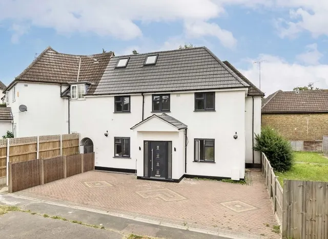 Ingleway, North Finchley, N12, photo 1