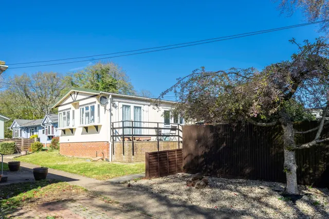 Chesham Road, Wigginton, TRING, photo 1