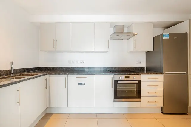Orchard Road, Richmond, TW9, photo 2