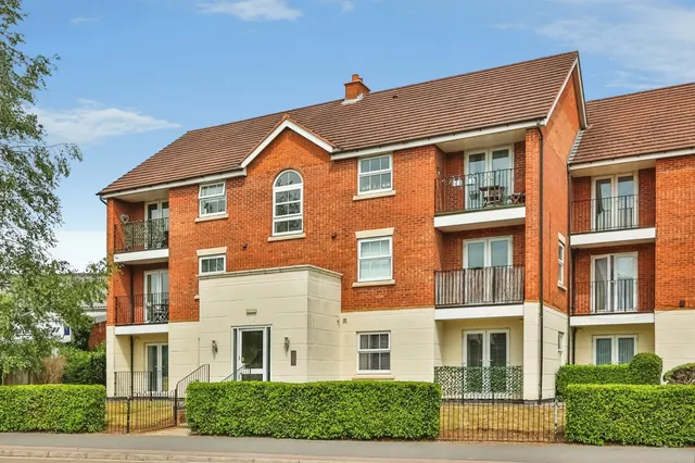 Portland Road, Hucknall, NG15, photo 1