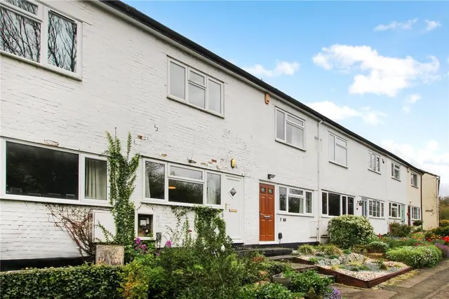 Barton Road, Harlington, LU5, photo 1