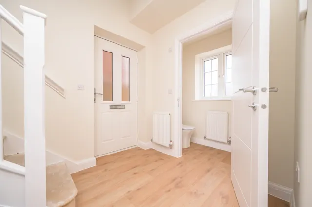 Stanton Close, Kettering, NN14, photo 3