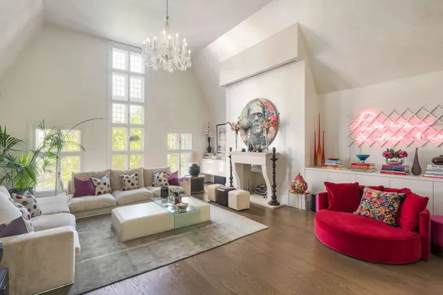 Photo 2 — Collingham Gardens, London, SW5 0HW