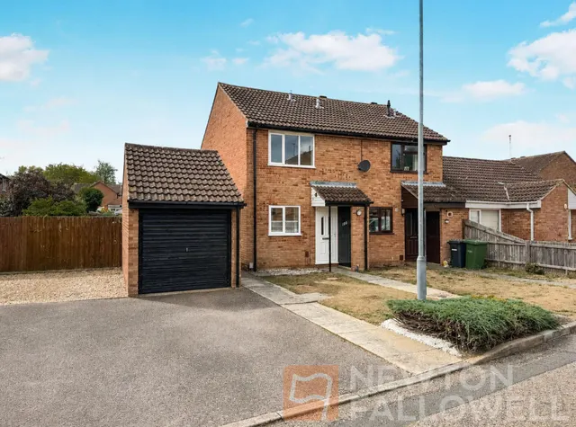 Wainwright, Werrington, PE4, photo 1