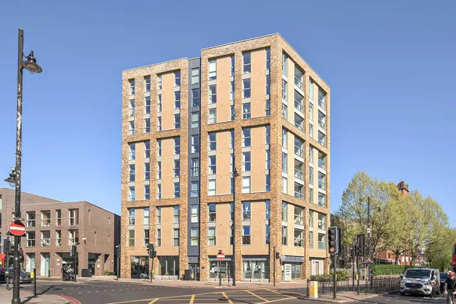 Flat 10, 4 Stockwell Park Walk, London, photo 1