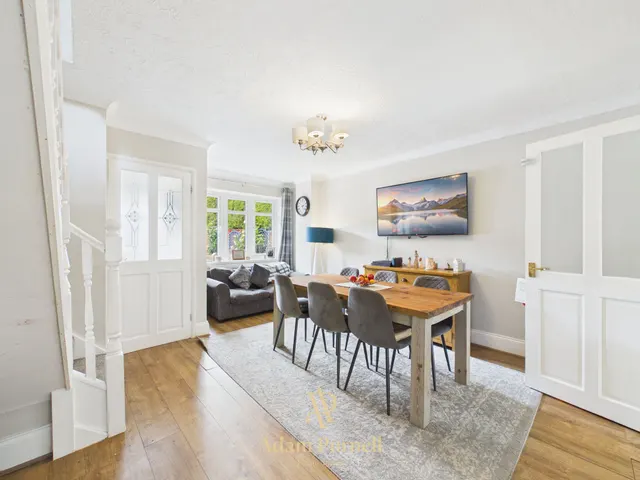 Damson Court, Hinckley, LE10, photo 3