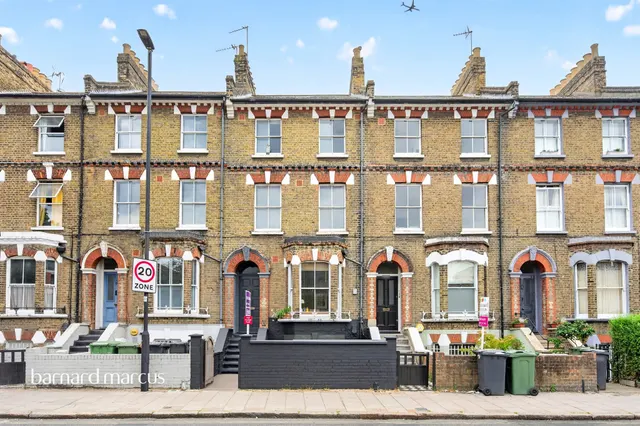 Lansdowne Way, London, SW8, photo 3
