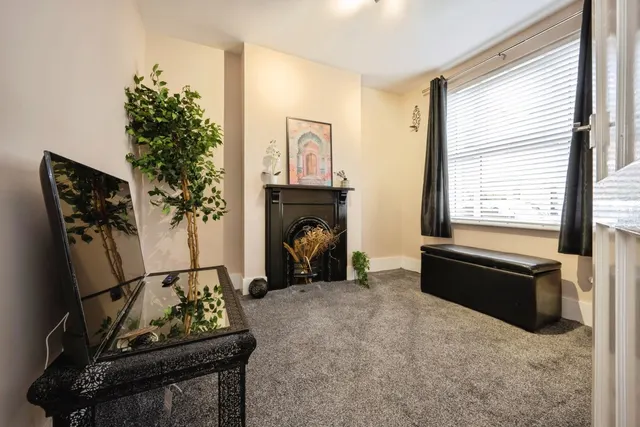 Bower Street, Bedford, MK40, photo 3