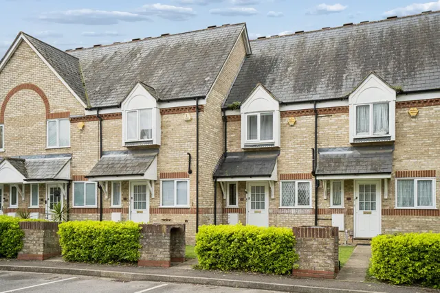 Norbury Avenue, Watford, Watford, WD24 4PL, photo 1