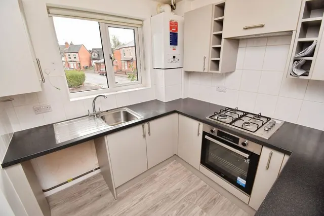 Hearsall Lane, Coventry, CV5, photo 2