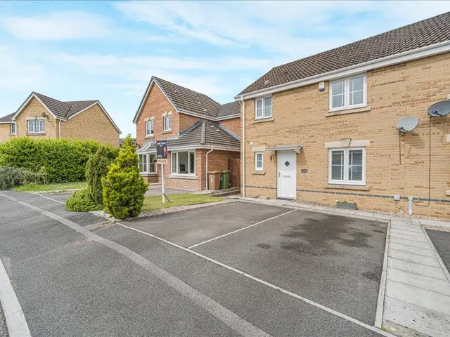 Bardsey Island Way, Caerphilly, CF83, photo 1