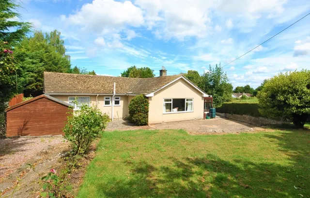 East Street, Banwell, BS29, photo 1