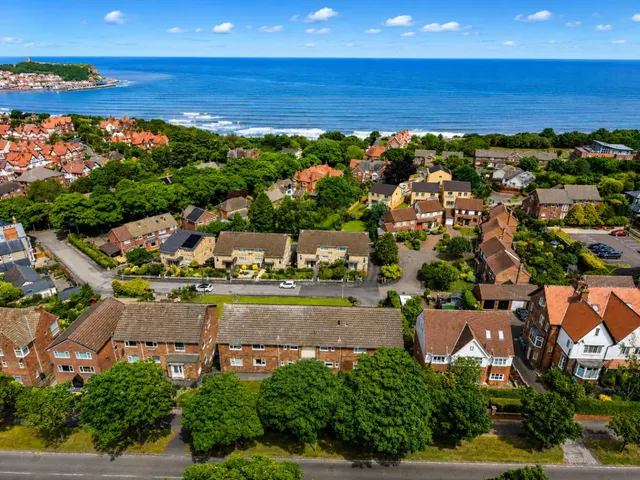 Filey Road, Scarborough, YO11, photo 2