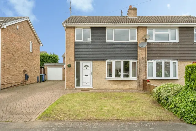 Curzen Crescent, Kirk Sandall, Doncaster, South Yorkshire, DN3, photo 1