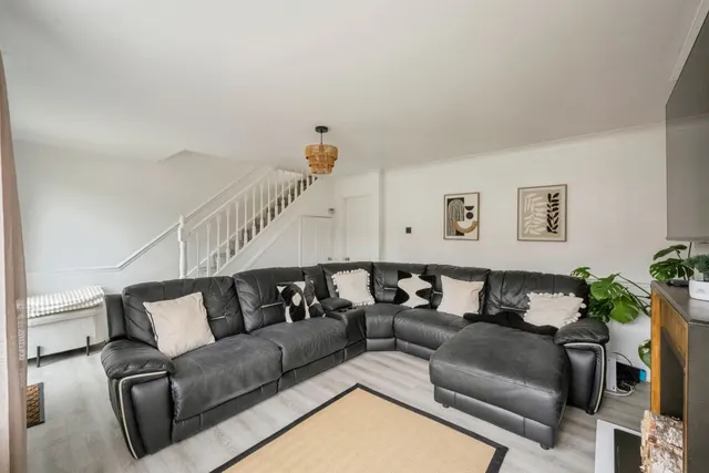 Photo 3 — Curzen Crescent, Kirk Sandall, Doncaster, South Yorkshire, DN3